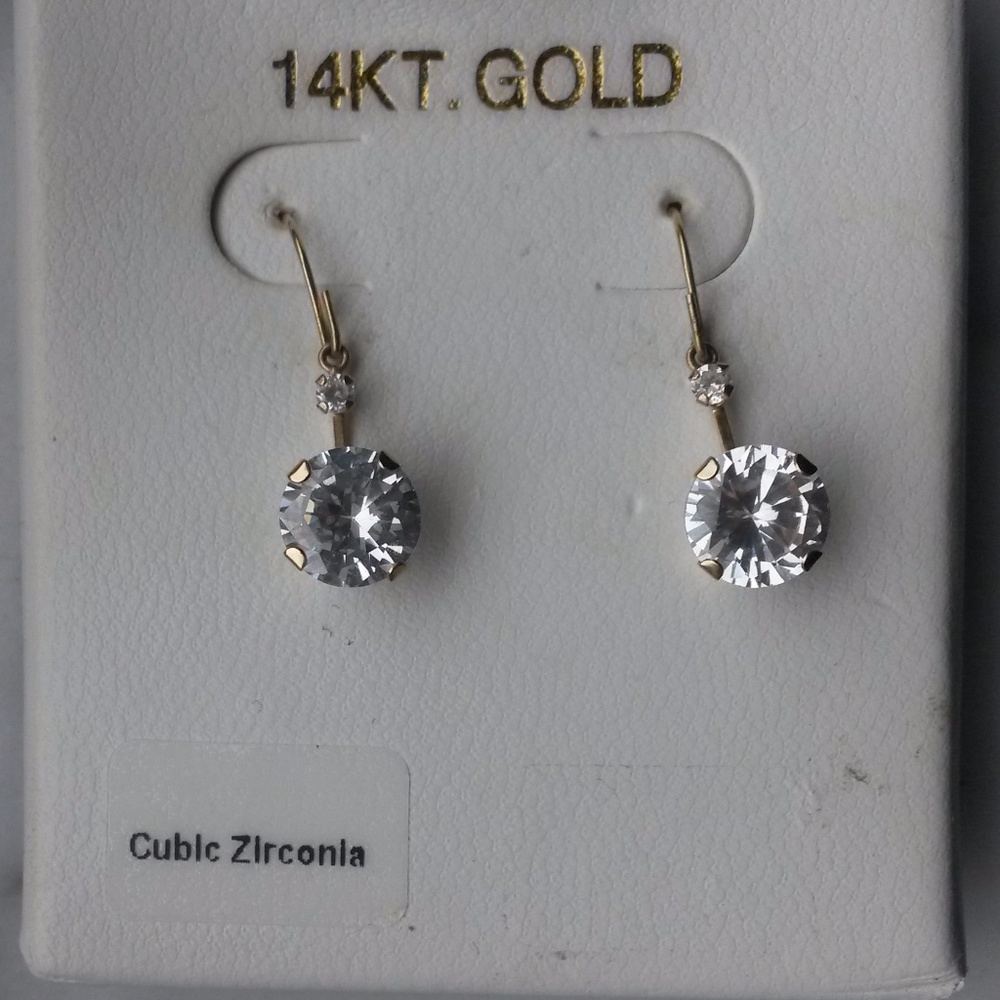Cubic Zirconia drop earrings